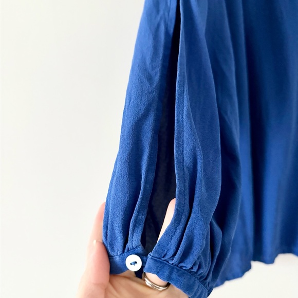 Eileen Fisher Silk Blouse with Keyhole Sleeve in Royal Blue - Size XL - Picture 5 of 8